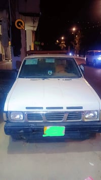 بيك اب موديل 93 قمارة وربع رقم ديالى بأسمي رقم انكليزي بس استلمة هزة و...