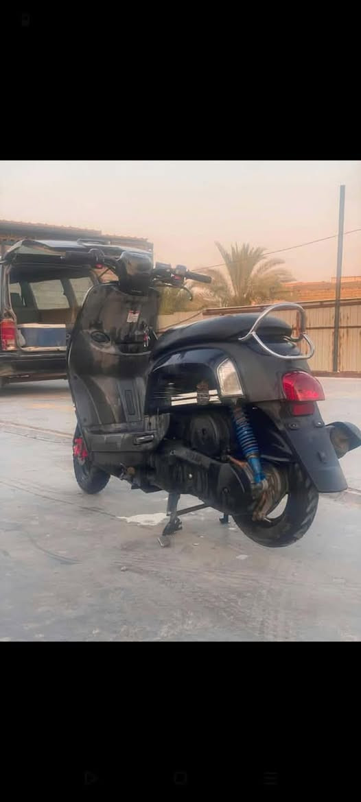 السلام عليكم
ماكس بوليس للبيع 

موديل ٢٠٠٩ كفالة الدراجه افحص وين مايعجبك 

السعر خاص للاستفسار ***********
الديوانية
