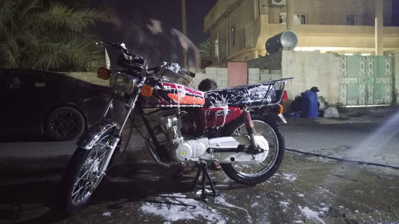 السلام عليكم
دراجه نامه 2025 للبيع او مراوس 
محرك اخرس شرط لا مفتوح ولا بي نضوح ولا تبخير ولا صوت 
كهربائيات كلها شغاله 
صالنصه بصراويه ام النجمه
دبلات امامي خلفي شرط 
بريكات امامي خلفي شرط 
تايرات جدد 
شاصي شرط
دراجه كل نقص مابيها بعدها جديده 
مكاني صلاح الدين بيجي 
السعر 675 وبي مجال بسيط
الشراي يتصل ***********
متواجد واتساب
