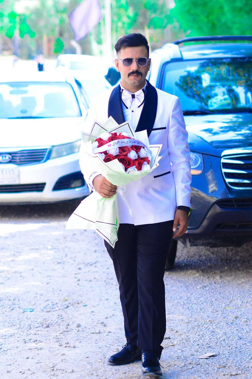 📸 تصويرنا من منطقة البركات – #قرية_الجاسور
بأجواء عامرة بالفرح والمحبة، نوثّق خطوبة 
الأخ الغالي #محمد_صالح_جاسم_البركي، بحضور السادات والمشايخ والأجاويد وأهل العمام، في مشهد يجسّد أصالة أهلنا وترابطهم.
#وكان_التجمّع_في_مضيف_الحض_والبخت، 
#مضيف_المرحوم_السيد_حسين_آل_سيد_حرامي_الزاملي، الذي جمع الأحبة والأهل في مناسبة مباركة.
ألف ألف مبارك للأخ الغالي محمد صالح جاسم البركي، ونسأل الله أن يجعلها خطوبة مباركة وبداية حياة مليئة بالسعادة والهناء. 💍
المصور إياد العبيدي
📞 ***********
