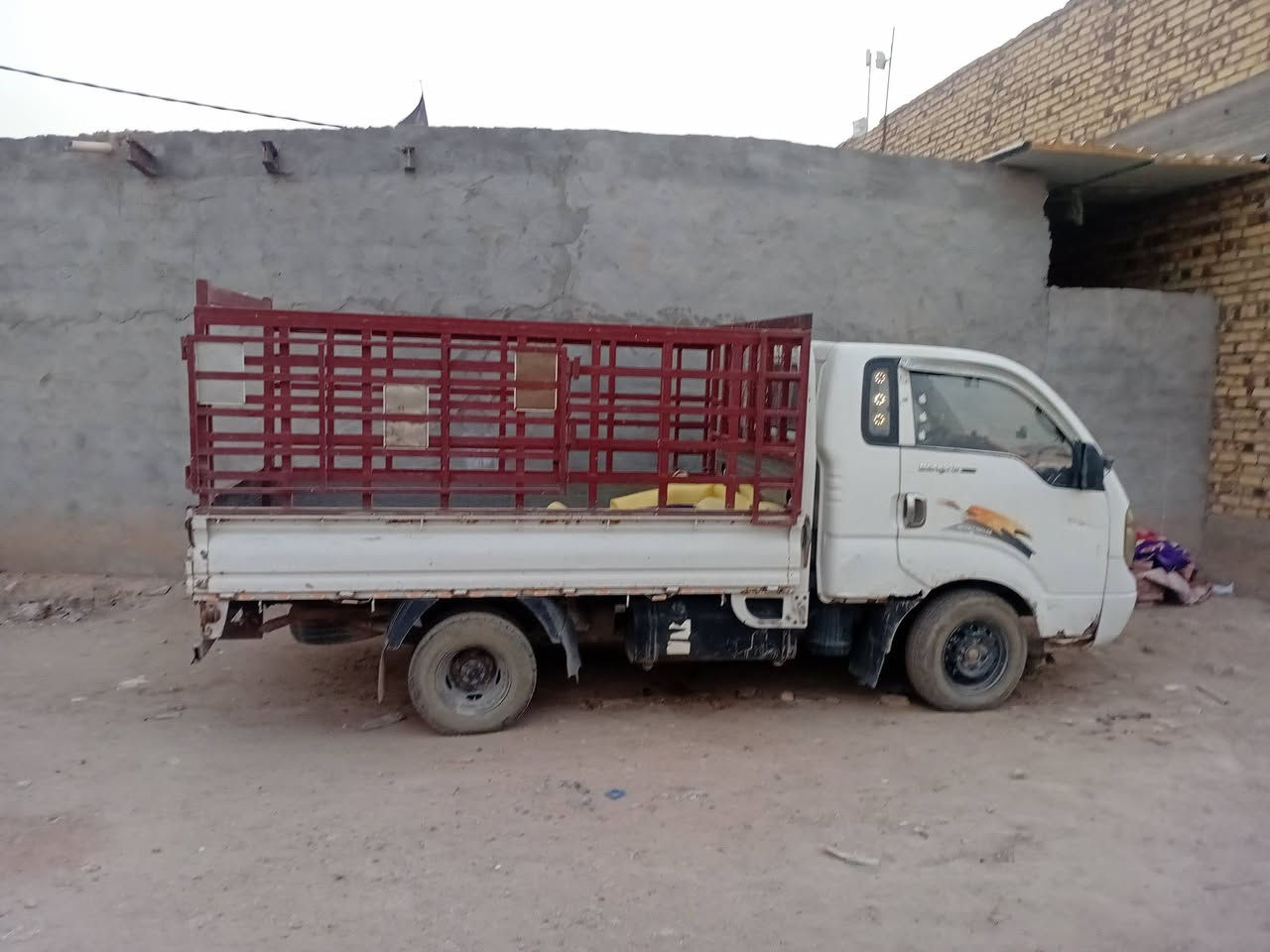 للبيع ٢٠٠٤مكينه وكير جديده ٢٧٠٠و١ رقم كربلاء سنويه ل ٢٨(٦٥السعر)*********** مكان بابل. رقم صاص ي واضح جدآ
