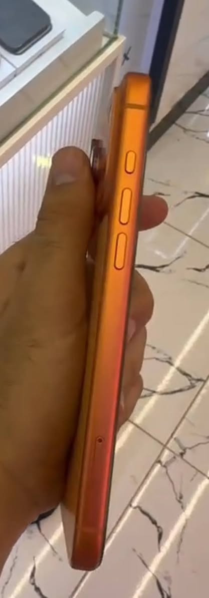 للبيع iPhone 17 Pro Max
🟠 اللون: برتقالي
💾 الذاكرة: 512GB
🔋 البطارية: 92%
🔧 حالة الجهاز:
✨ نظافة 100% وبدون أي شخط
🔹 الجهاز وكالة (لا مفتوح ولا مصلح - ووتر بروف)
🛡️ كفالة عامة شاملة
🎁 الهدايا والملحقات:
➕ واير شحن
➕ لزقة كاميرات
➕ لزقة شاشة
➕ كفر حماية
💰 السعر: 1,700,000 دينار عراقي
📍 الموقع: بغداد – الحرية
🔍 شرط الفحص قبل الاستلام
📞 للتواصل: ***********
