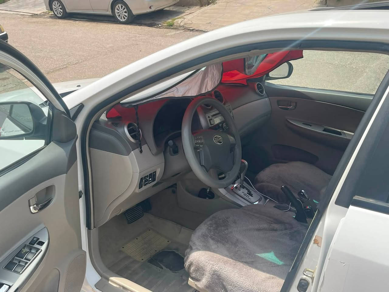 Byd G32014
بیوایدیG3 2014

بێ بۆیاخ 
 گێڕ و مەکینە بەشەرت 
تەبریت لەسەر سویچ زۆر ساردە ❄️

فول مواسەفات 

٤جام کارەبا 
سڵایت 
بەسمە 
ئەیبی ئیس ABS
لایت عەدەسەو زینۆن 
٣بەسمە و قفڵ مەرکەزی
ئاوێنە کارەبا
کوشن جلد
ماڵی دۆستە

تیبینی ... جوابی نامە نادەمەوە ئەگەر مشتەریت تیل بکە ☎️

ژ.م (***********_***********)
