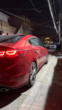 🚘🔥 للبيع هيونداي إلنترا 2017 Limited فل مواصفات 🔥🚘 🔴 اللون: أحمر 📅 الم...