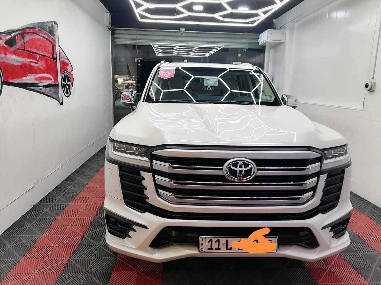 لاندكروز2024 VX وكالة ساز ضمان بعد الها صيانه مجانيه بالشركه..... 
المواصفات/ VXمعروف ابمواصفاته 
محرك 4000 تنفس طبيعي
عداد المسافه/24الف
مغلفه PPF ضمان 10سنه مع الكارت 
كفاله عامه من كلشي سونار جديد موجود 
العنوان الأنبار /رمادي
السعر النهائي 74،500
هاتف تواصل ***********

