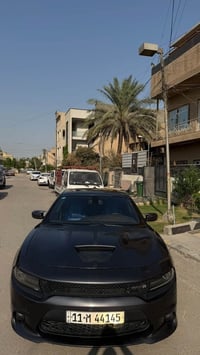 جارجر موديل 2015 لون فيلي  فول مواصفات  سيارة 8 سلندر محوره غاز  نضيفه...