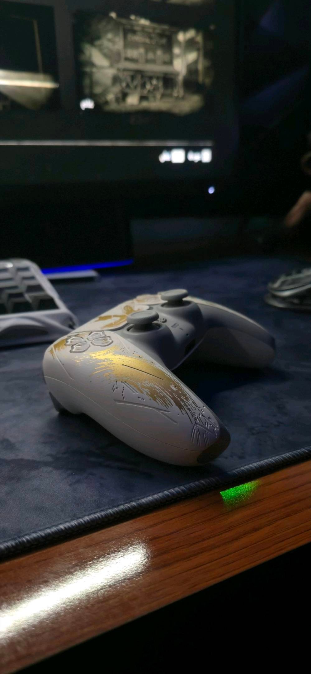 سلام عليكم جويستك ps5 باندل نسخة قوست اوف يوتا
عليها تعديل TMR 
جويستك موجوده الكارتونه مالتها + الكيوره الاصليه مالتها ما مستعمله ابد

سعر 100 قفل تدور جوه ل100 لا تراسل ولا تتعب روحك

مكاني بغداد شالجيه ويوجد توصيل لكل المحافظات  تواصل واتساب او اتصال فقط. ***********