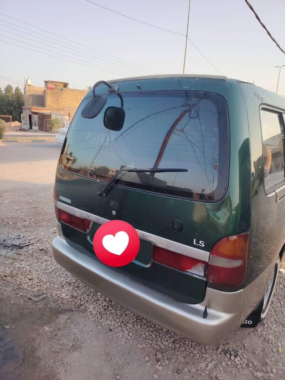 كيا بريجو مديل 99
رقم ذي قار انكليزي راعيهه جيراني 
بيهه رش ربع وباب سلايت اثر شخوط الباقي كفاله من الصبغ
مكينه ٣٠٠٠ جديده كير اكسن حداديه تخم تاير كهربائيات كلهه جاهزه مكاني نجف عباسيه اتصال فقط مكلف بلنشر ***********
