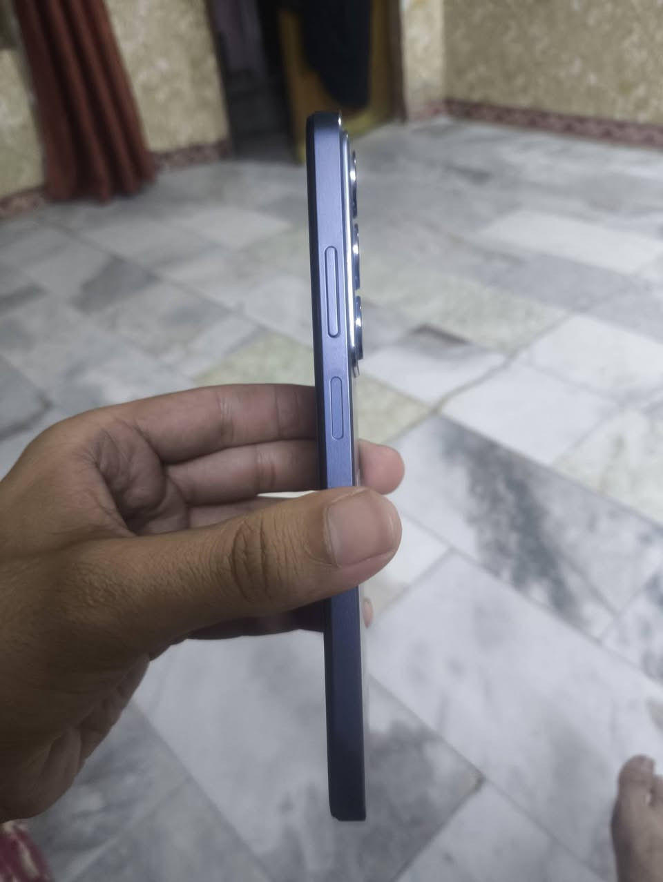 إعلان بيع جهاز Realme 14x 5G
📱 الموديل: Realme 14x 5G
سعة التخزين:256 جيجابايت
الحالة:نظيف جداً بحالة الزيرو (استخدام بيتي خفيف)
مميزات الجهاز:
يدعم شبكات الجيل الخامس 5G لسرعة اتصال فائقة.
ذاكرة ممتازة 256GB تتسع لكل تطبيقاتك ومحفوضاتك بكل أريحية.
أداء قوي وسلس للعمل اليومي والتصفح والتنقل بين التطبيقات.
جهاز خالي من الشخوط أو العيوب وصيانة غير مفتوح نهائياً.
المكان: (الحلة تقاطع الثورة)
السعر: (250 قابل للتفاوض البسيط)
** للتواصل:** (***********)
