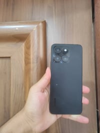 اكس ٦a • ١٢٨ • شاشه مكسوره