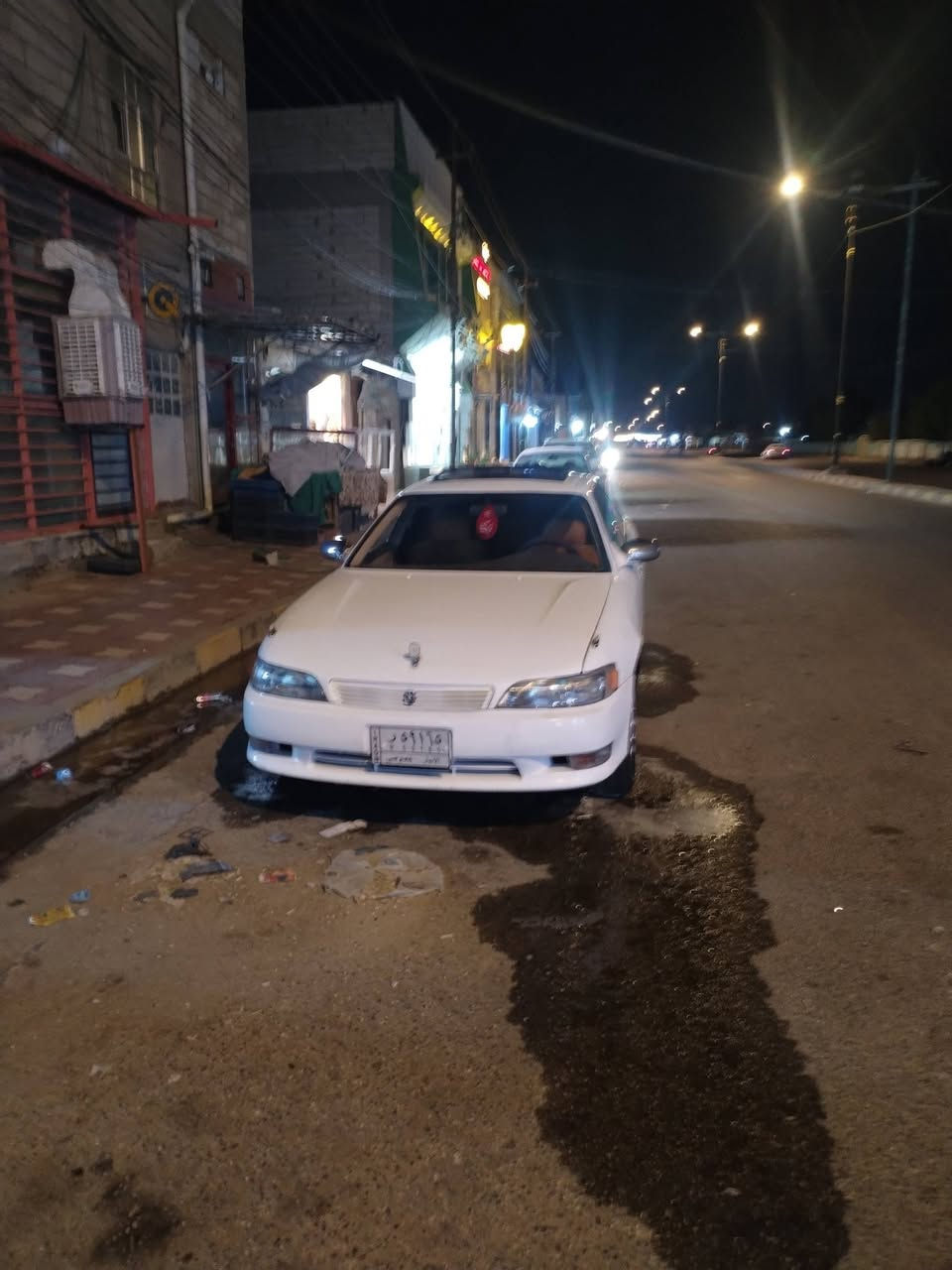 سيارة للبيع تخم وتاير حددادية سيارة خمسين اريدها
 وبيها شوية مجال والعنوان نجف الاشرف، الرقم التواصل هاذا ***********
