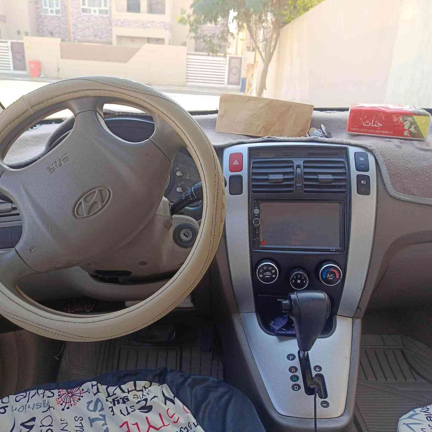 السلام عليكم
مكفوله فقط شبر صبغ الباقي شرط 
محرك 2000 جديد شادين
 كير وصدر وتايرات وباتري جدد كلها شرط 
تحويل مباشر باسمي رقم كركوك 
السعر 108مجال 
يرهم مراوس سياره احدث كامري سبورتج 2013/2019 حسب القناعه 
***********
تكريت
