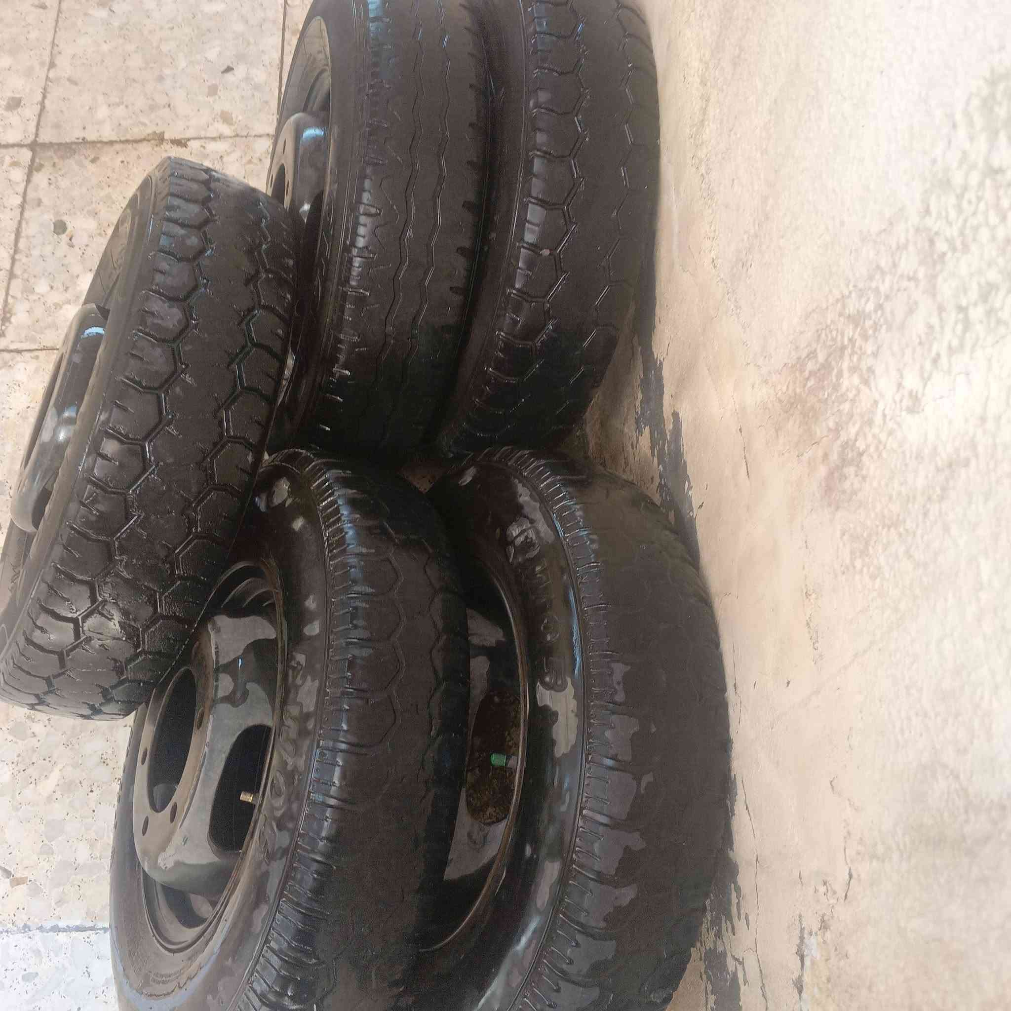 تايرات مع الويل كيه فحل العدد 5 قياس 13 بغداد العبيدي ***********
