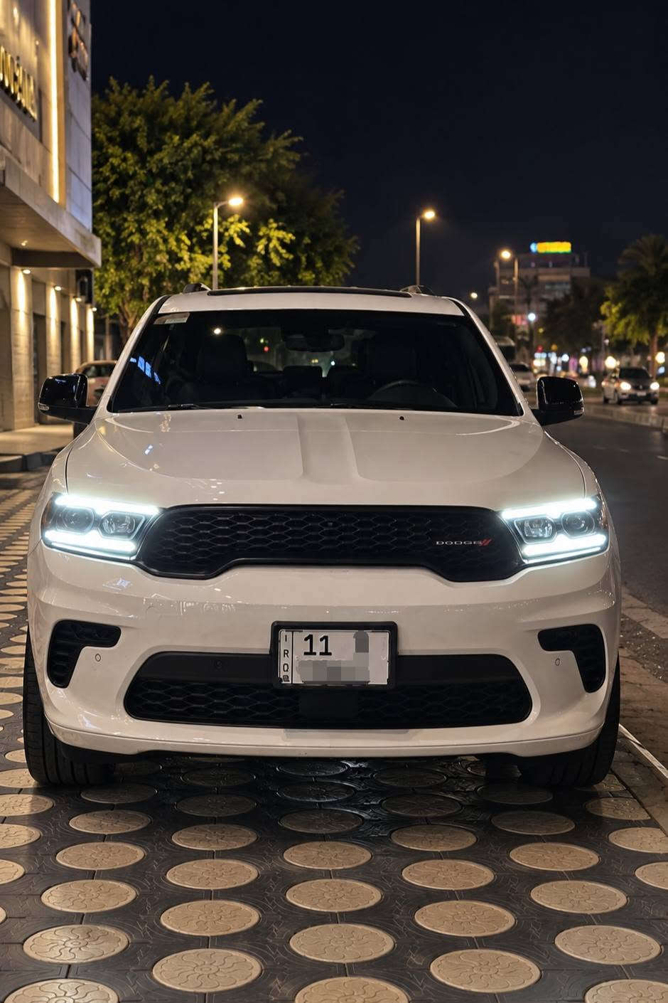 دوج دورنكو GT 2025 خليجي وكالة هارلم 
اخر اصدار من شركة هارلم السيارة جديدة جدا وضع شركة ماشيه 11 الف بعدها بالضمان فول مواصفات GT فتحه سقف مكينه 6 سلندر رادار تحديد مسار نقطه عمياء شاحن وايرلس شفتات ستيرن كشنات كهربائية و تدفئة و تبريد سترين كهرباء و تدفئة سيارة هواي مواصفات داخل جلد قرميدي سيارة كفاله عامه بإستثناء رصعه ومسحوبه صحب في الداير الخلفي فقط والباقي كفاله من اي ملاحظه
رقم بغداد ومكانها بغداد السعر 395 ورقه 
للأستفسار ***********

نص مكتوب في الصور:
- محتوى تم إنشاؤه باستخدام الذكاء الاصطناعي