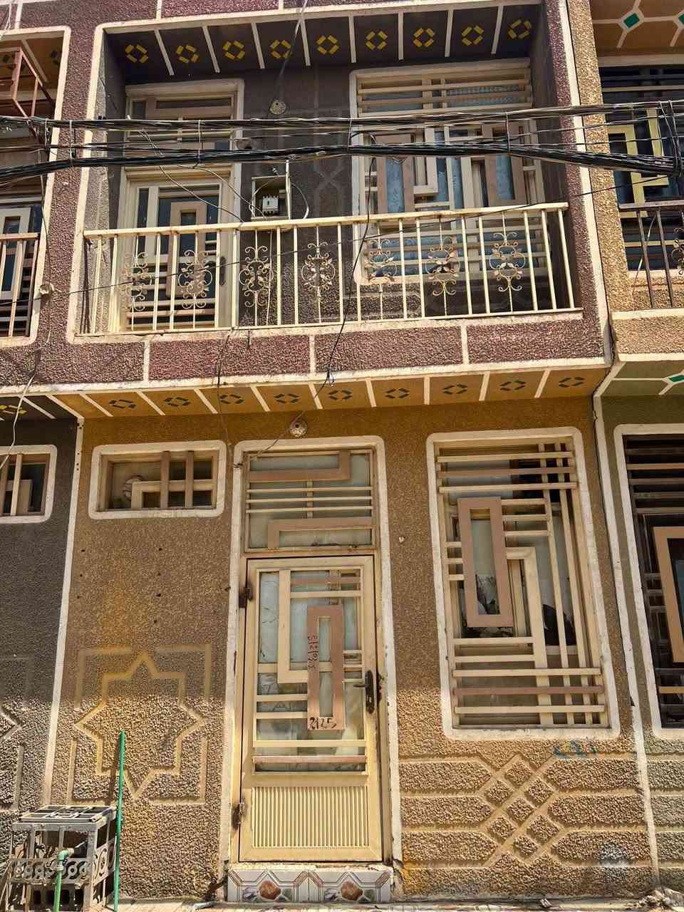 يالله الهم صلي على محمد وآل محمد يوجد بيت مساحه 50متر طابق ونص بناء بلوك بي غرفتين وصاله ومطبخ وصحيات عمل درجة اولى كافة الخدمات ماء مجاري كهرباء وتبليط طابو زراعي قرار محكمة موقع البيت كربلاء حي الإمام علي قرب مستشفى الكفيل خلف تاج مول عمود ١٣٥٢طريق الحولي سيد جوده ٣كم عن الامامين عليهم السلام يصلح سكن او حسينيه للزوار الاستفسار انتصل على الارقام التالية
***********
***********
واتساب موجود تحياتي للجميع

