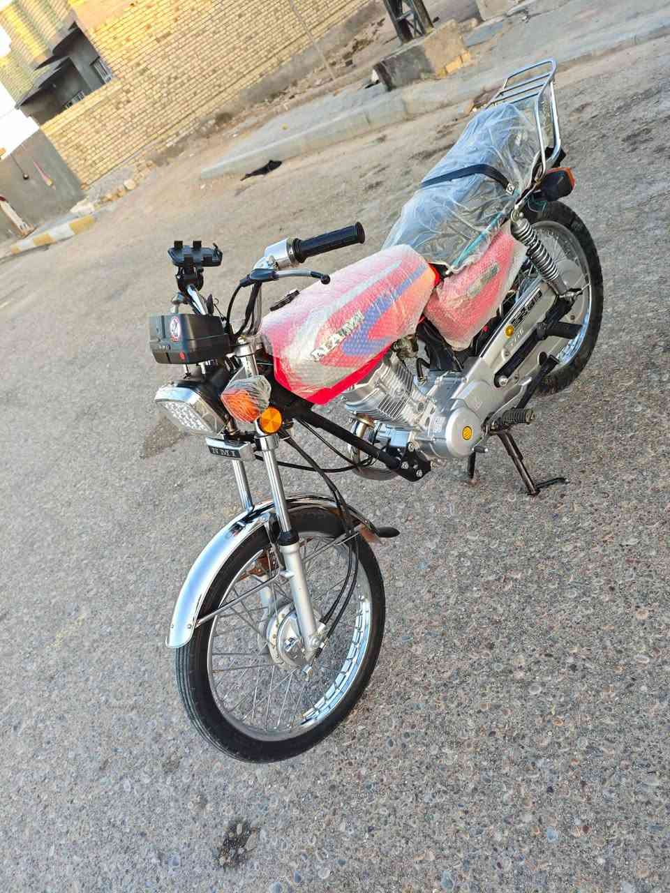 السلام عليكم دراجه البيع مديل27 بلاديه مطلعه وكيل  نامه اصلي دراجه بس وصل مكاني ميمونه سعر  950 وبيها مجال قليل  لموو شراي لا يخابر  ***********
