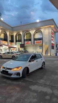 غولف GTI • ٢٠٢٠ • ٣٧٠٠٠ مايل