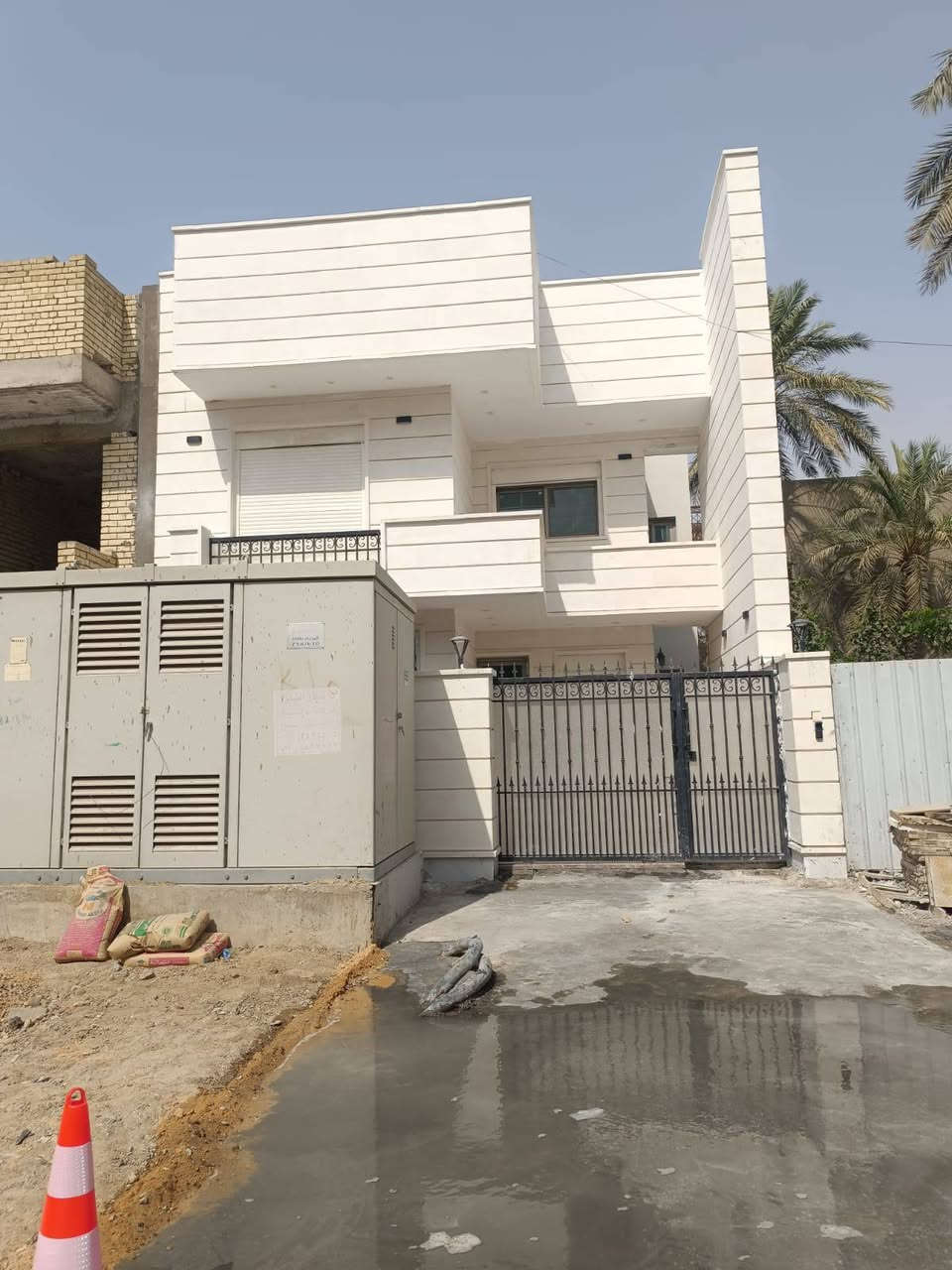 السلام عليكم كادر متفرغ لعمل والواجهات بل حجر والمرمر والرضيات والجدران داخل وخارج باحدث الديكورات وشرط متنطي ولا الف اذا ماشوف الشغل ابعينك ويعجبك تحياتي للجميع واتساب والخاص مفتوح ***********

نص مكتوب في الصور:
- HONOR X9b
- 108MP Ultra-Sensing Camera
