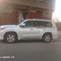 لاندكروز • موديل ٢٠١٤ • ماشيه ١٥٠٠٠٠