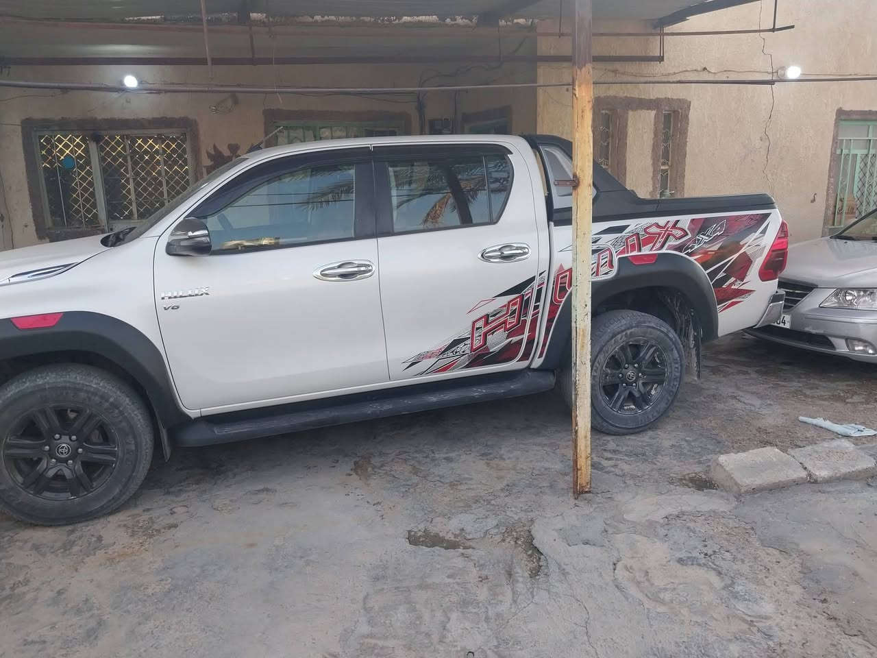 هايلوكس  للبيع موديل 23 
***********
