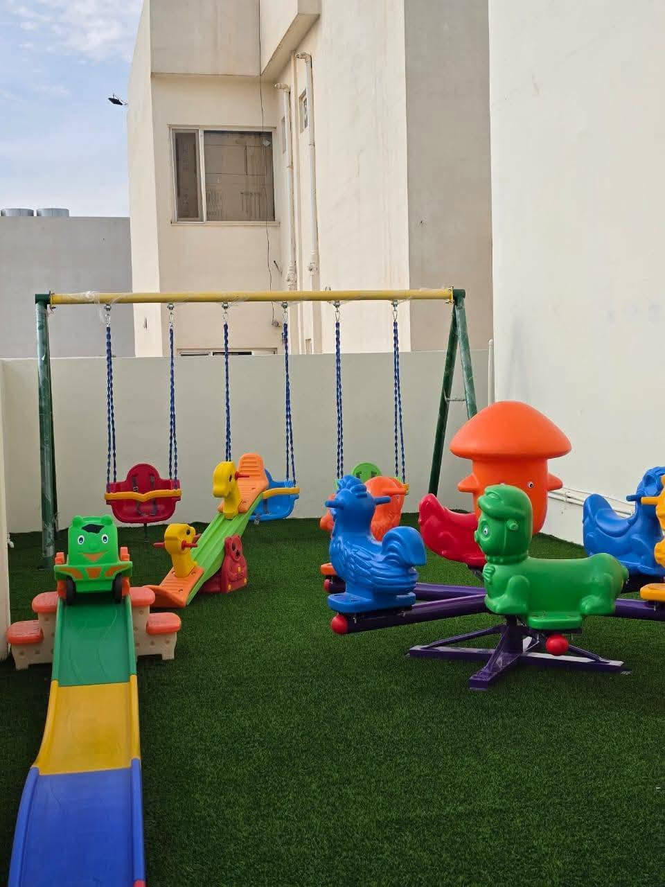 نزولًا عند رغبة أهالينا الكرام، نعلن عن استمرار التسجيل في روضة الأكاديمية الملكية ( مجمع عين العراق) ليوم غدٍ السبت  ابتداء من الساعة 9 صباحا ، لإتاحة الفرصة للراغبين بالانضمام إلى عائلتنا الملكية الجميلة. 👑🌸
نزولًا عند رغبة أهالينا الكرام، نعلن عن استمرار التسجيل في روضة الأكاديمية الملكية ( مجمع عين العراق) ليوم غدٍ السبت  ابتداء من الساعة 9 صباحا ، لإتاحة الفرصة للراغبين بالانضمام إلى عائلتنا الملكية الجميلة. 👑🌸
نسعد بكم وبأطفالكم الحلوين، ونتمنى لهم بداية جميلة ومميزة معنا. 💕
رقم الروضة ***********

📸 مقتطفات من أجواء روضتنا الجميلة…. 👑
