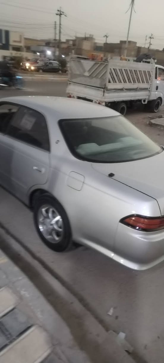 للبيع مارك نفخ موديل 95 سياره بسمي رقم بغداد نكليزي مكاني الشطره ***********
