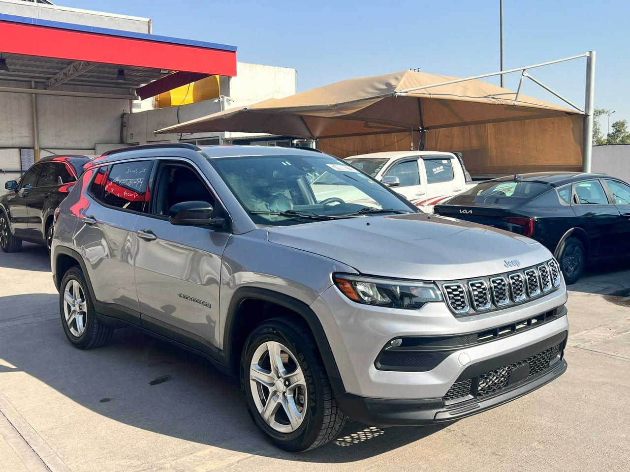 Jeep Compass 2024
لون سلفر 
ماشيه 50 الف ميل
سعر 142 ورقه بدون رقم
حادث سيارة/ ربع بوند فقط صبغ  دواخل مكفوله بدون لغد وبدون شاصي
ايرباك طاك ومرجع سستم شركه 

رقم شاصي   3c4njdbn7rt605622

صور حادث مرفق مع صور السيارة

مواصفات latitude 

بصمه + شغال عن بعد
كشنات جلد 
فور ويل 4×4
تحكمات فول 
تحديد مسار+ قيادة ذاتيه
رادار امامي و جوانب
شاشه ايباد كبير
بريك بصمه 
3 انظمه للقيادة SAND MUD / SNOW /  AUTO
راديترات و ردار و حجر بيئه بلادي شركه 
رقم كاتي تترقم محافظات الاقليم/ اربيل/دهوك/ سليمانيه حلبجه 
مده الترقيم 90 يوم من تاريخ الشراء 
تكلفه الرقم 2360000 دينار كامل مع فحص و هزه مع تبديل جام خلفي اسود
بيع فقط بدون مراوس 
سيارة في اربيل شركه نور البصرة موجوده 
***********
***********
