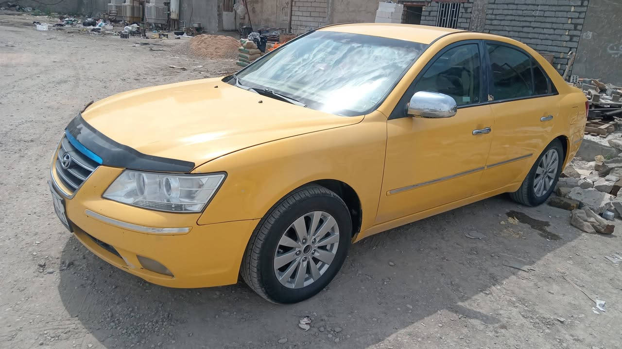 سوناتا 2010 مريكي حادثه شامله جهه السائق بدون دواخل عنوان بابل رقم السياره بغداد ***********
