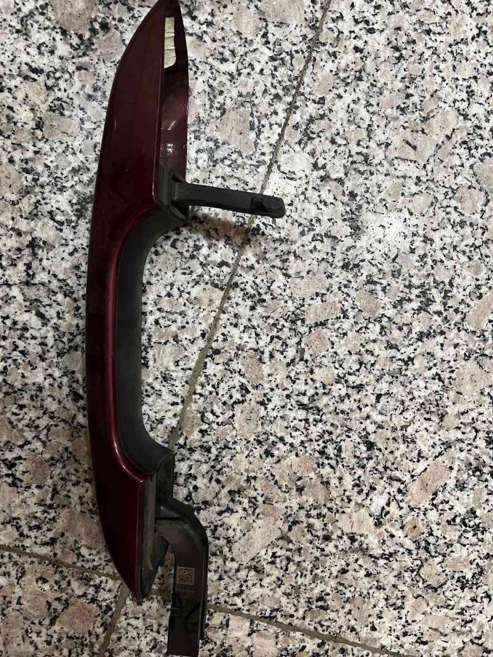 سلام عليكم بطانه جهة اليمين باب خلفي ويديه جهة اليمين باب خلفي اليده ب 75قفل بطانه200الف مكاني بغداد بلديات متواجد فقط واتساب ***********
