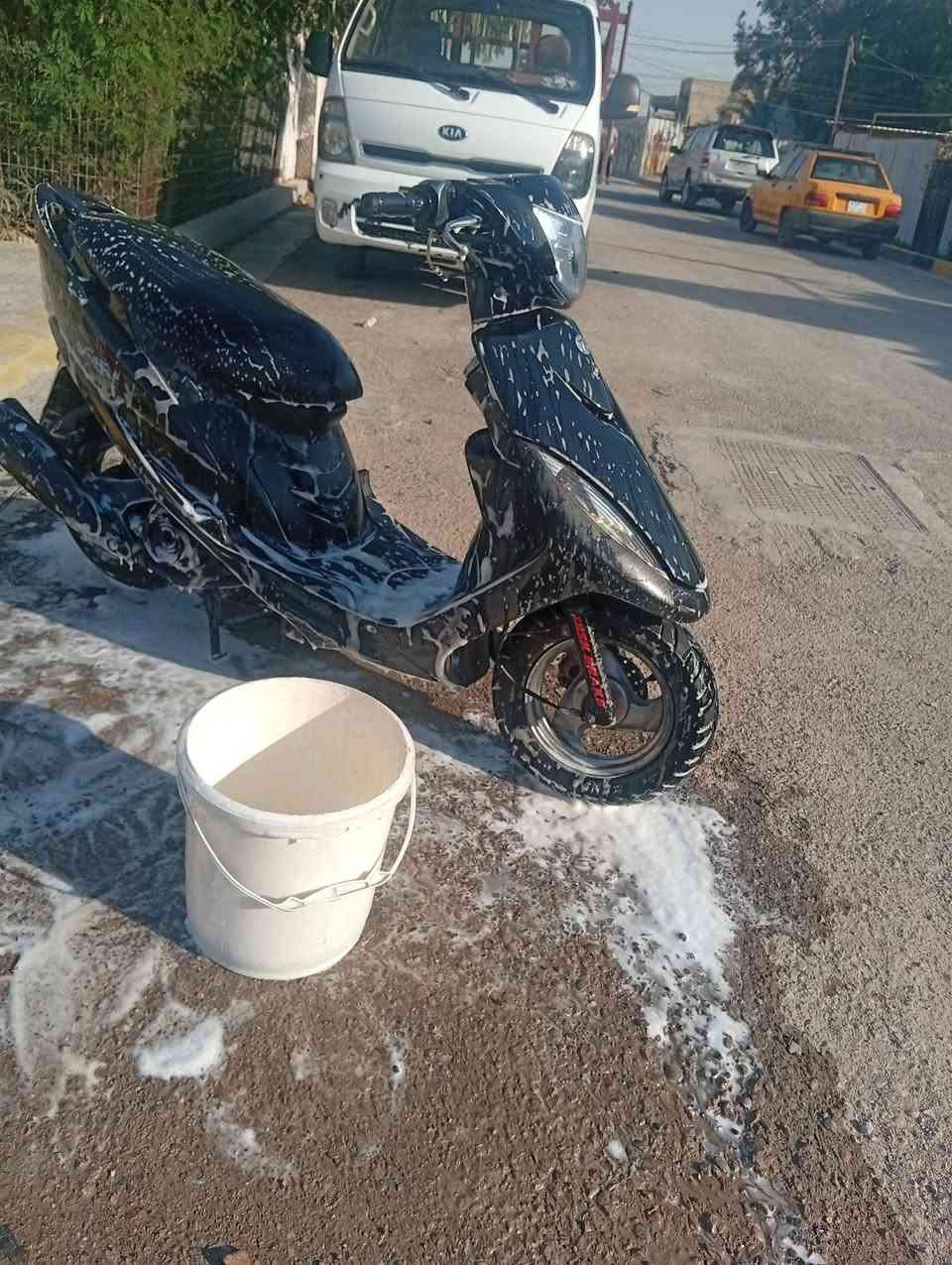 سلام عليكم دراجه ماكس للبيع دراجه مكفوله برغي ما مفتوح بيهه شلعه معدل كهربائيات السعر700 مكاني الزعفرانية ***********
