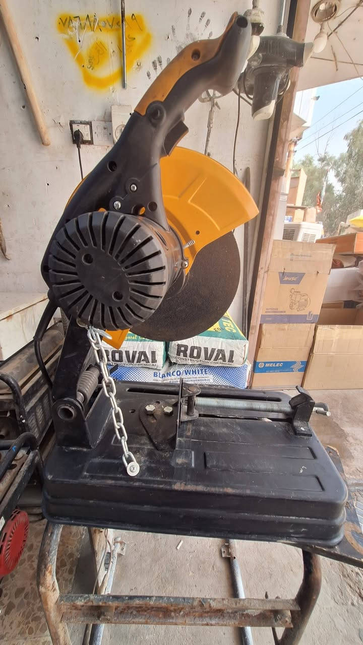 كتر حدادي نظافته 90% سعره 80 نوعيه جوستر***********
