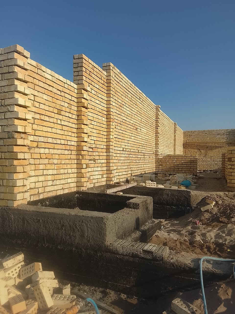خلفات بناء • درجة أولى • تنظيف الموقع