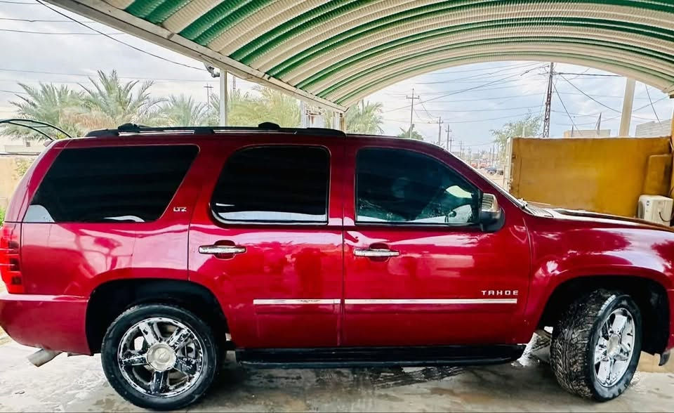 تاهو 2013 (LTZ) فول مواصفات خليجية للبيع السعر 55 وبيها مجال حك الجيه محرك كير تبريد خير من الله حداديه 70‎%‎ السياره بدون لوحات مابيه اي نقص سياره كاعده ونصبه حلوه 

*********** واتساب موجود
