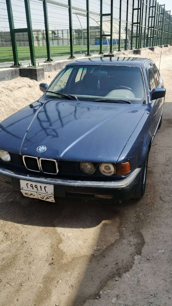 للبيع بائم حجم 700تبريدثلج مكينه كير حداديه صبغ جمالي فقط بدون ظربه رقم دهوك السنويه منتهيه صارشهرين سياره اتخبل السعر43وبيه مجال,,,,***********مكاني القرنه
