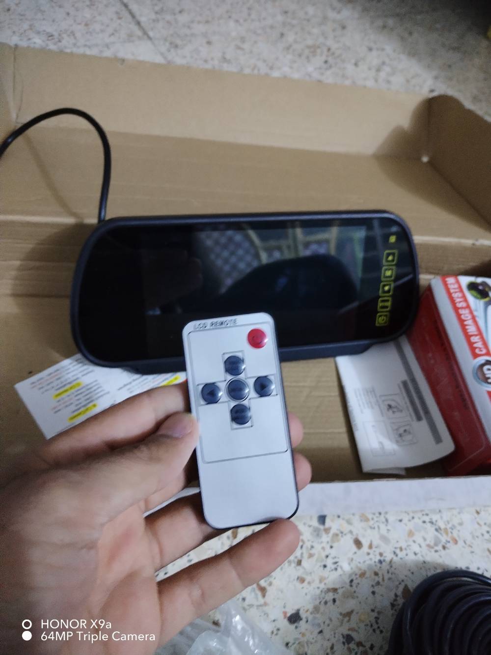 شاشة سيارة • كاميرا خلفية • رؤية نهارية وليلية