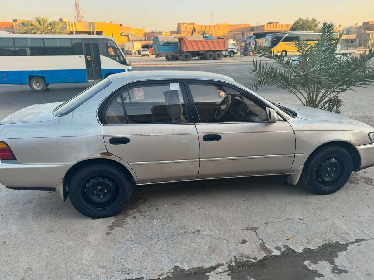 بيع بسياره كورلا موديل 91
السياره جاهز من كلشي من تبريد 
السياره بس جارده فقط 
رقم بغداد باسمي تحويل ثاني يوم 
السعر/58وبيه مجال بسيط
المكان /النجف ***********

