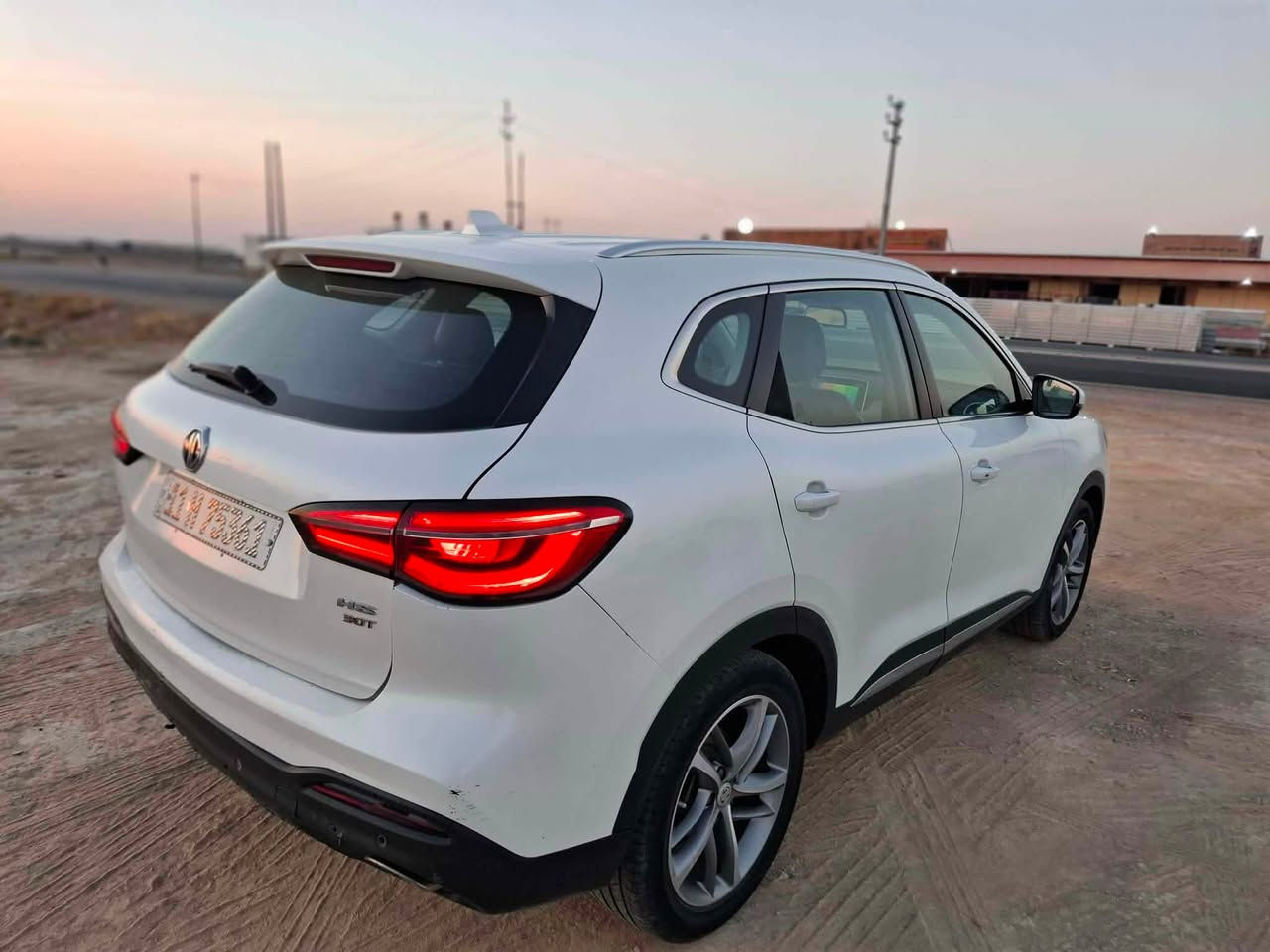السلام عليكم

Mg / zs

للبيع موديل 2021

السياره بدون صبغ بدون حادث

ماشية 120الف

ما بيها أي نواقص

بسمي تحول مباشر ثاني يوم 

رقم بغداد 

محرك ١٥٠٠ تنفس طبيعي

تحكم ستيرن جهتين

هاند بريك كهربائي

اشاير بالمري

اوتو هولدر

مكان السياره  ديالى كنعان

للاستفسار الاتصال على الرقم

‭***********‬
