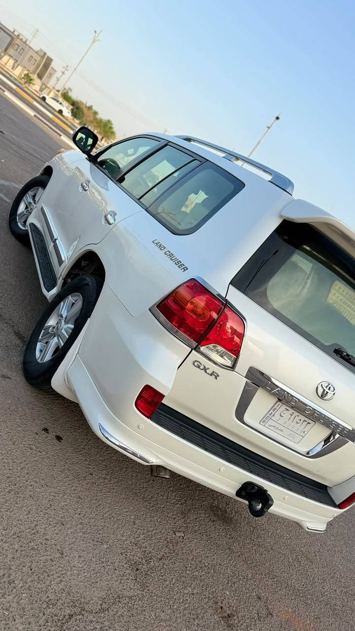 لاندكروز برادو • ٢٠١٣ • فوال