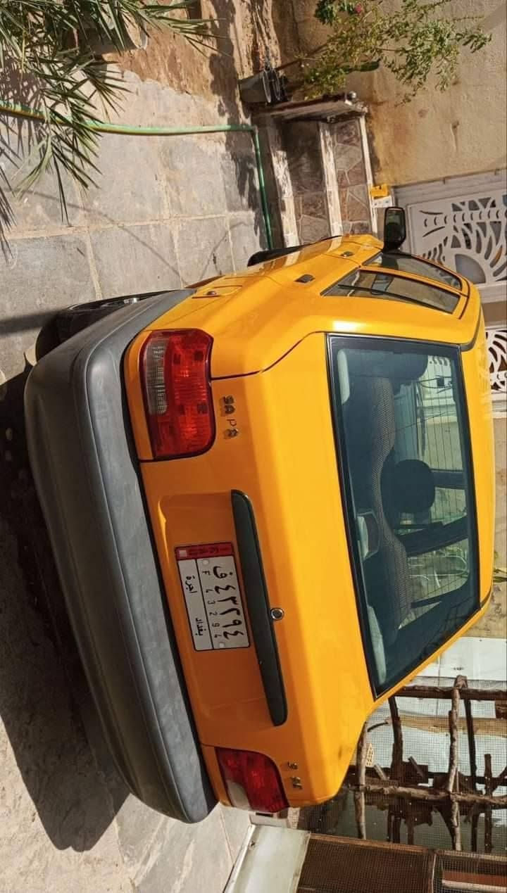 السلام عليكم
سايبا مديل 2020 بسمي رقم بغداد 
مكفوله مكينه قبل كم شهر شاده  
تبريد شغال  منضومه /غاز/ بانزين/ حداديه نضيفه مشط جديد  
السعر 50 وبيه مجال بغداد المعامل 
***********
