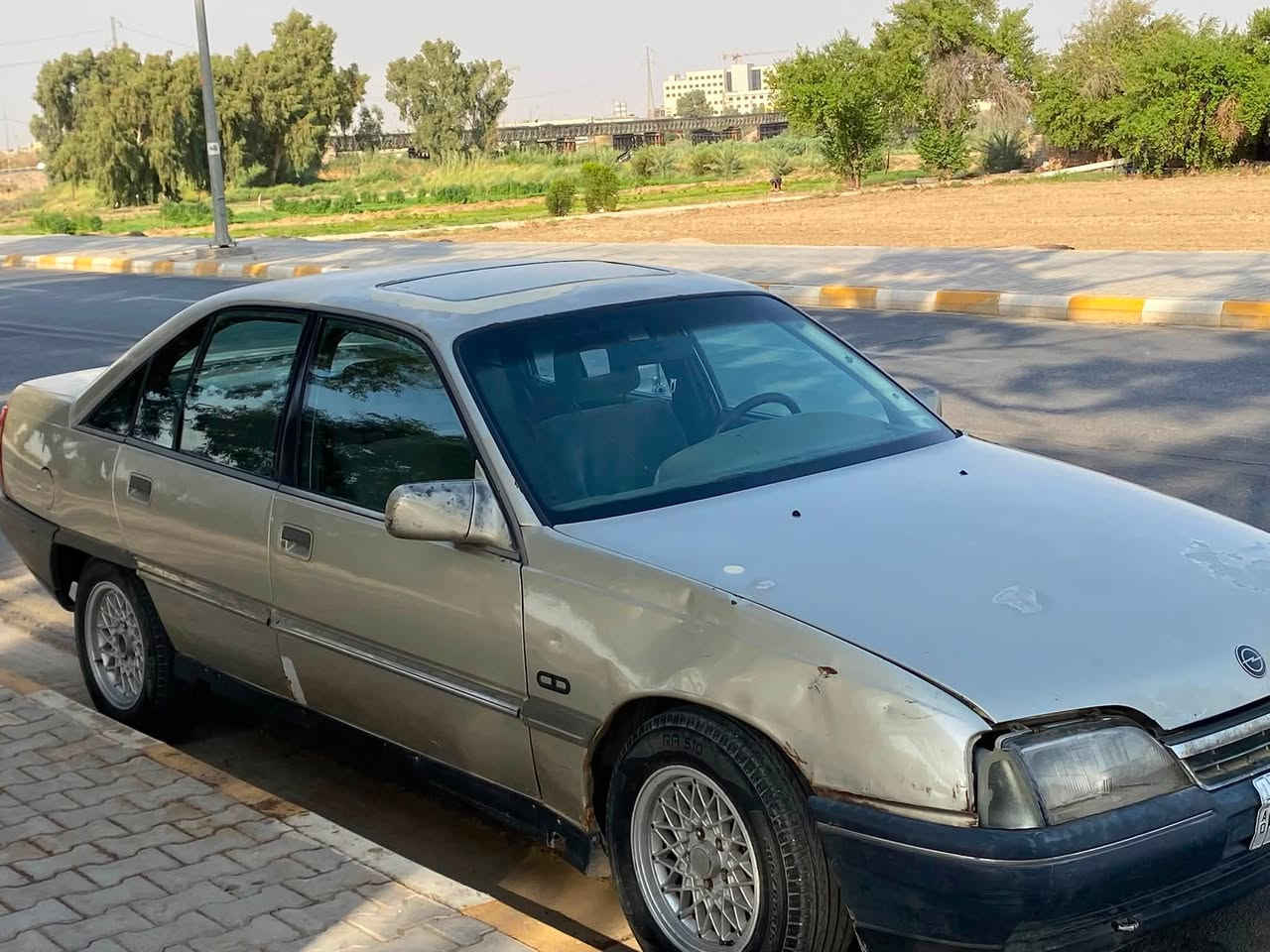 السلام عليكم 
سيارة اوبل للبيع مشروع وطني مكينه وگير مكفولات سعر 15 وبيها مجال مكاني كوت ***********
