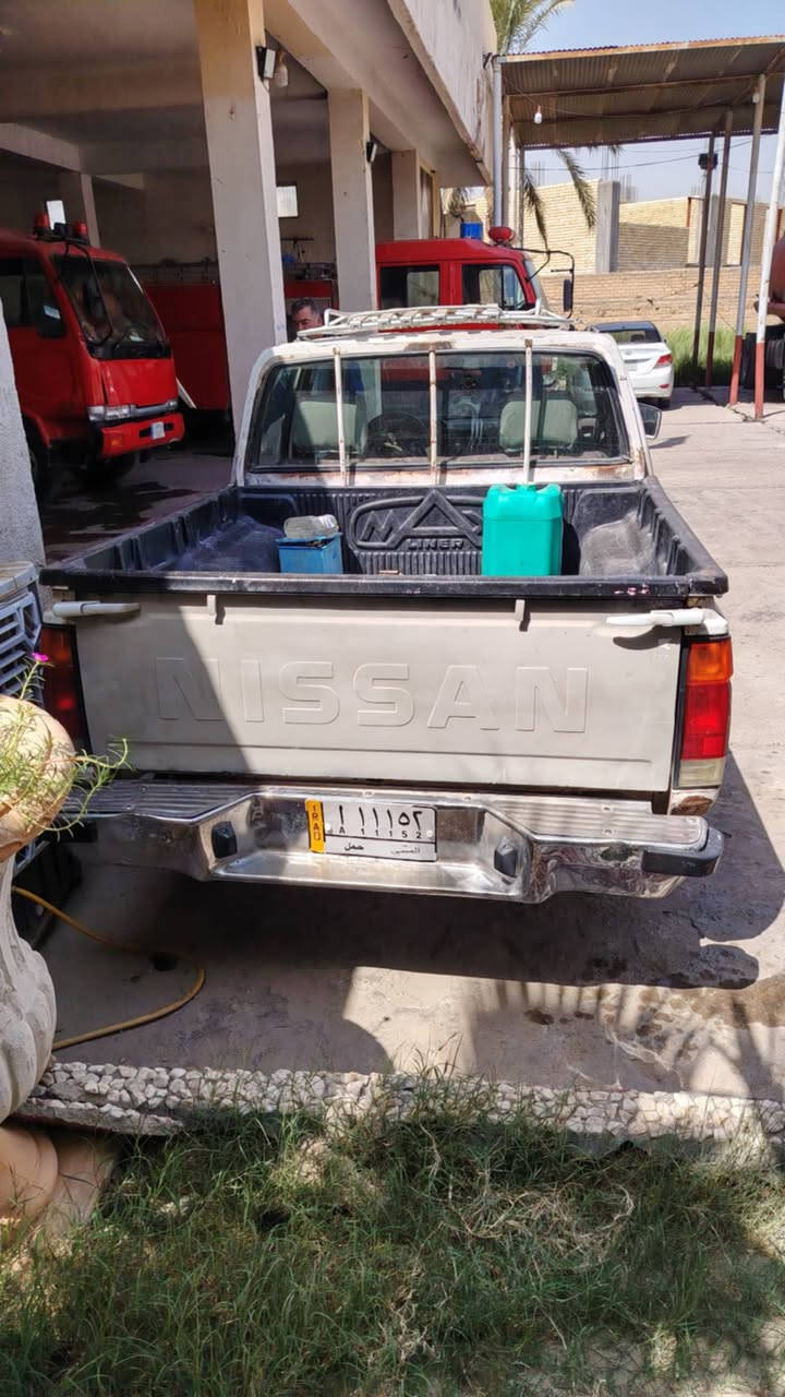 نيسان مستحيه موديل 92 جاهزه مكينه گير حداديه دوشمه كهربائيات تخم تاير شرط تحويل بور ستيرن داخل احمر رقم مثنى.هاتف ***********@
