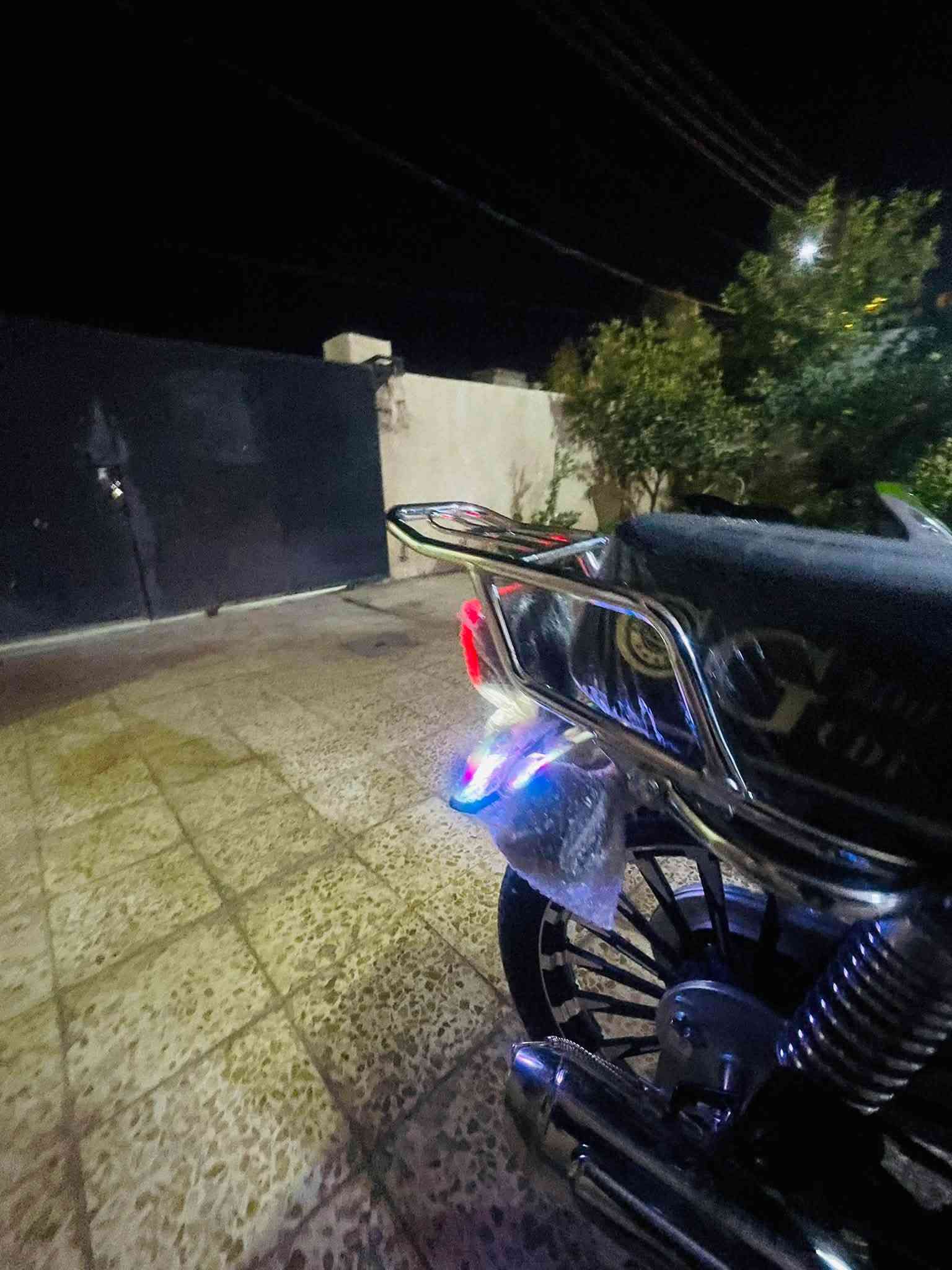 للبيع سيفان موديل 2025 اخت زيرو مستخدمه شهر و14 يوم
محرك 200 رصاصي جواكيج رحمه الاهلكم مو تتصل تكلي ضاغطه تره كدامك مكتوب وجماعت جوه ال800 لايعلق ولا يتصل  شاشه شغاله محرك كفاله دراجه جاهزه شغل واطلع
سعر 870 وبيها مجال بسيط حيل
مكان تكريت 
للاستفسار ***********

