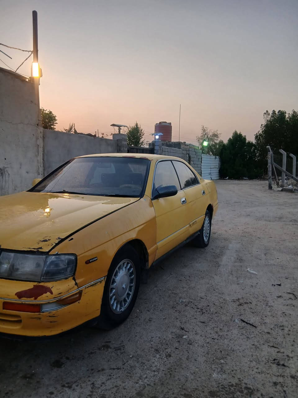 سلام عليكم بطه صفره للبيع مديل2000 سياره اصوليه اراقم وسنويه مكينه بدايه صوت العنوان البصره الزبير رقم الهاتف ***********@
