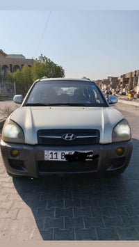 توسان • ٢٠٠٨ • مكينة ٢٧٠٠