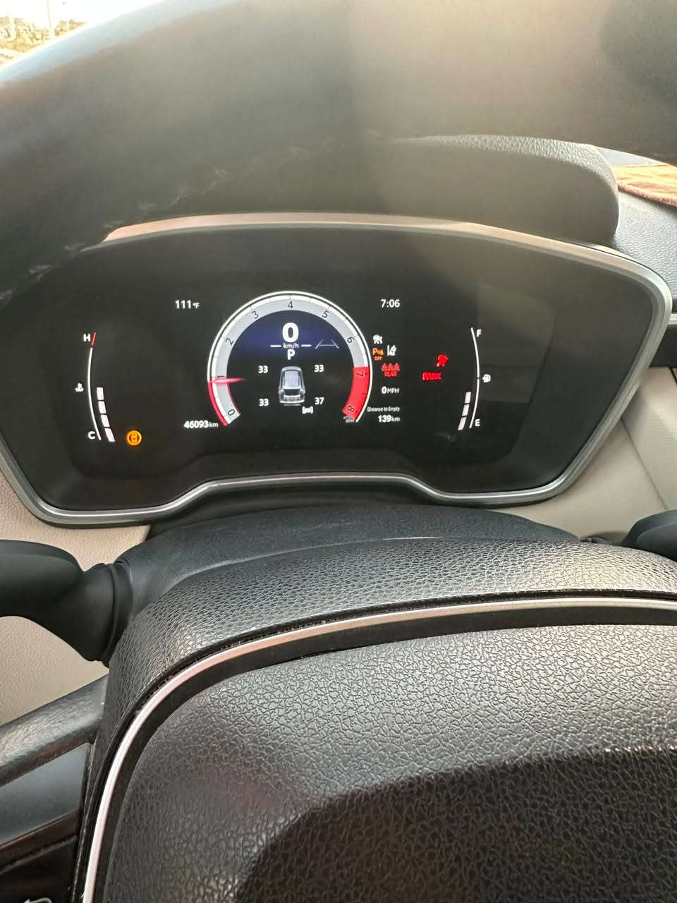 كورلا كروز 2023
فول مواصفات XLE
بصمه تشغيل عن بعد
كشنات كهرباء
داخل لونين 
تبريد ثلج❄️❄️
صندوك كهرباء 
وبعد بيها هواي مواصفات
السعر135
***********

