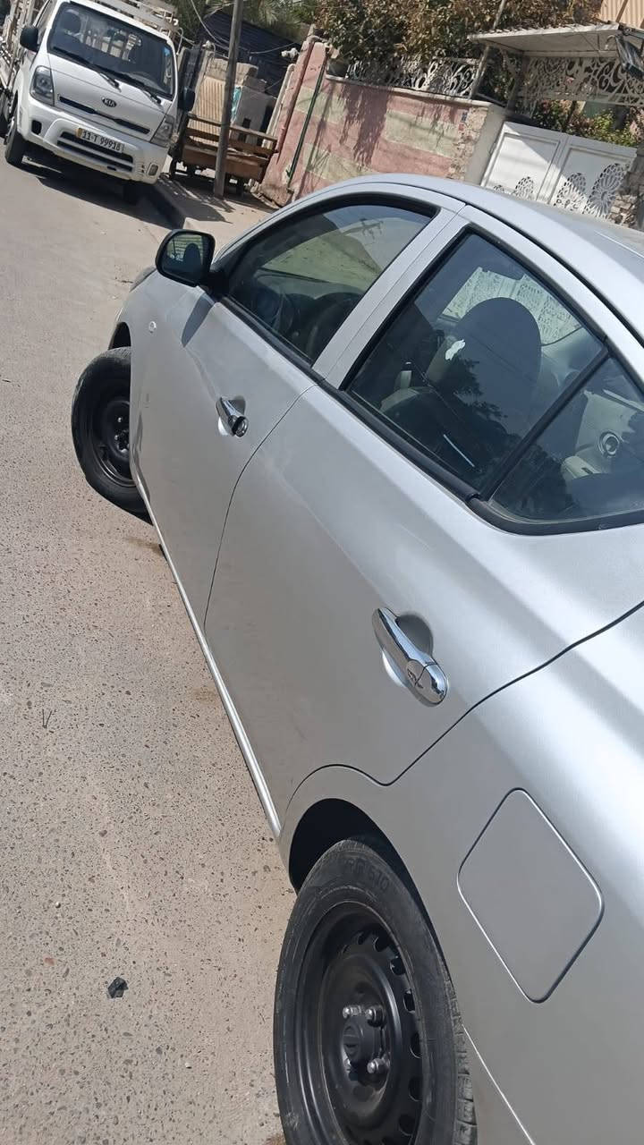 السلام عليكم ورحمة الله وبركاته.

معلومات السيارة : 
النوع: Nissan sunny
الموديل: 2019
ماشية : 160 كم
السعر : 90 ورقة
*السيارة في حالة جيدة جدًا.
*جميع الوثائق القانونية سليمة وجاهزة.
*يمكن معاينة السيارة وتجربتها قبل اتخاذ قرار الشراء.

📞 المرجو التواصل سواء عبر الاتصال أو الواتساب
الهاتف : ***********
