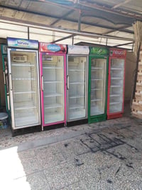 عارضات عمودي عدد 5 العنوان بغداد حي اور الشراي يتصل على هذا الرقم 0770...