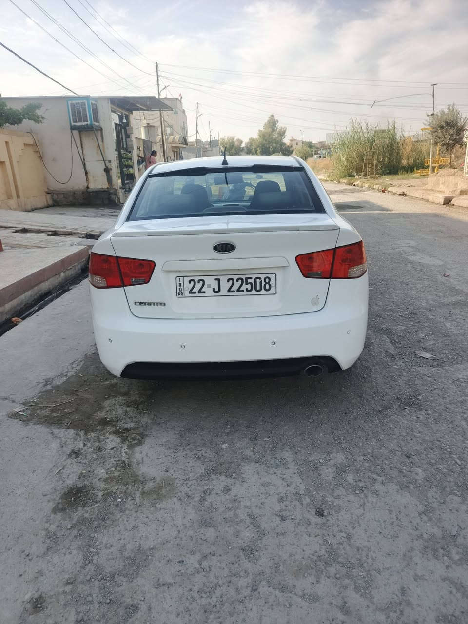 السلام عليكم كياسيراتو موديل 13 بدون صبغ سيارة بسمي رقم اربيل سعرها 112 وبيها مجال ***********
‏‪***********‬‏
