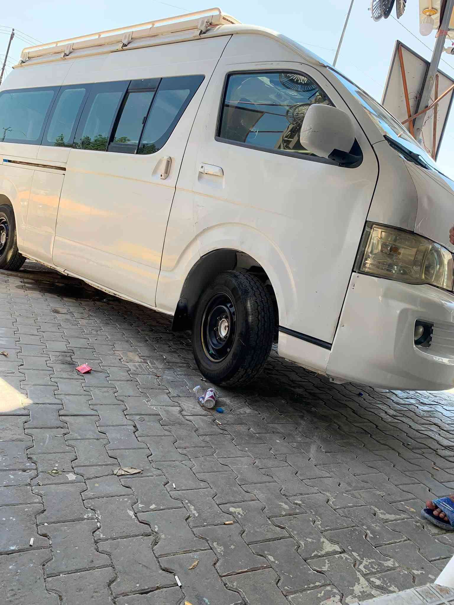 السلام عليكم سياره جنبي ٢٠١٤سنويه ٢٩مداور ثاني يوم رقم بصره راعيه نجف ليشتري صافي مكينه حداديه تخم تايرات خير من الله يوجد رشات صبغ موضح بالصوره العنوان النجف الأشرف 
للاستفسار 
***********￼
