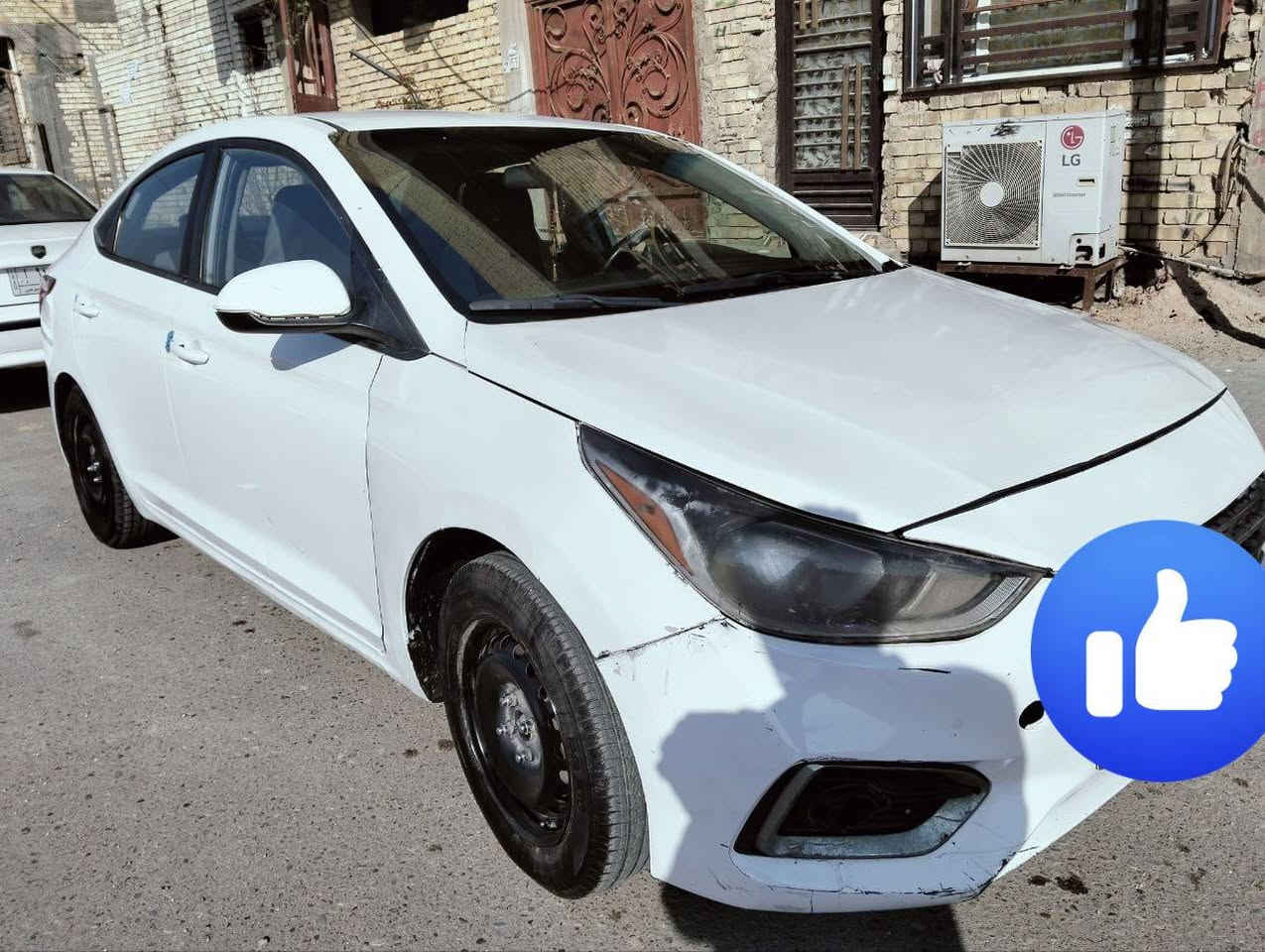 السلام عليكم سياره اكسنت موديل 2019 معوقين بعد شهر صير حره لون ابيض وارد امريكي حادثه جاملغ وبنيد وبيها مشكله بالتبريد سعرها 85 ورقه مكاني كربلاء وبيها مجال 
***********
